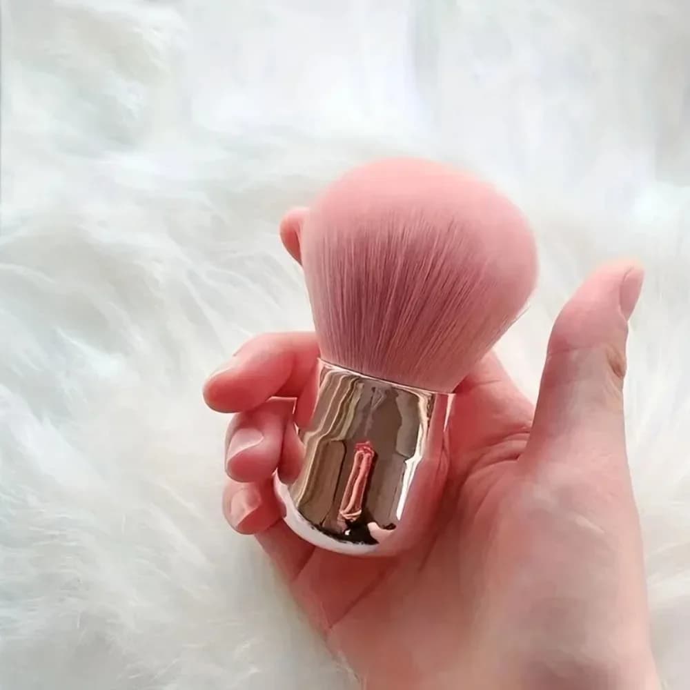 Mushroom-Shaped Powder Brush with Soft Bristles